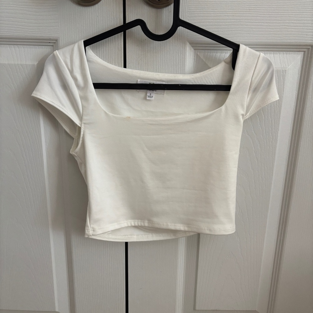 Live in the Moment Square Neck Cropped Top